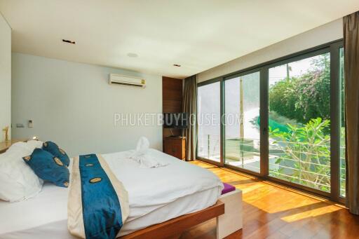 RAW5296: Five-Star Holiday Villa With Direct Access to Friendship Beach in Rawai