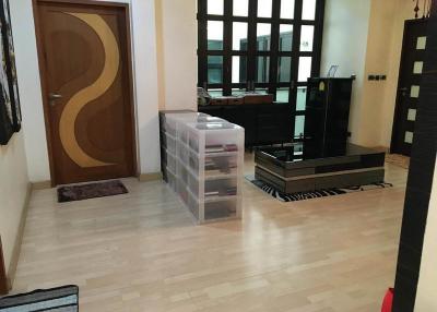 For Rent Bangkok Single House Sukhumvit BTS Phrom Phong Khlong Toei