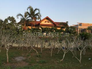KTH5288: 7 Bedroom Villa with Private Pool in Kathu