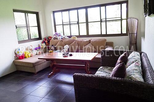 KTH5288: 7 Bedroom Villa with Private Pool in Kathu