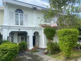 House in Boat Lagoon, Koh Kaew