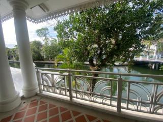 House in Boat Lagoon, Koh Kaew