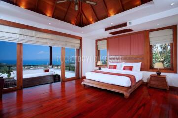 SUR5268: Luxury villa 5 bedrooms with stunning sea views