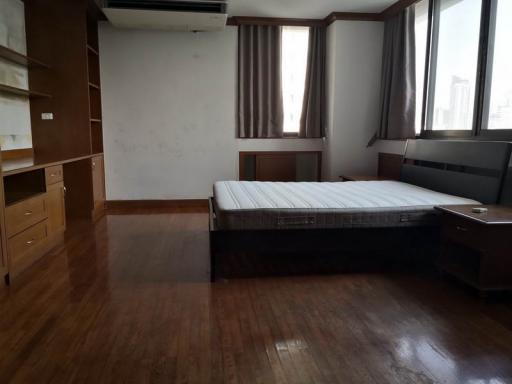 For Rent Bangkok Condo Ruamsuk Condominium Sukhumvit 26 BTS Phrom Phong Khlong Toei