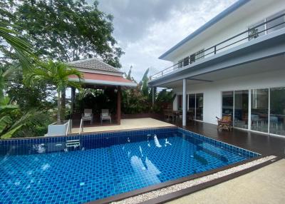 Luxury tropical villa in Kamala