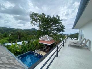 Luxury tropical villa in Kamala