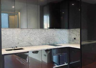 For Sale Bangkok Condo Khun by Yoo Sukhumvit 55 BTS Thong Lo Watthana