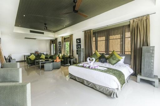 Luxury boutique villa in Surin beach Phuket