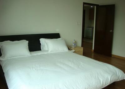 For Rent Bangkok Apartment Asok Montri BTS Asok Watthana