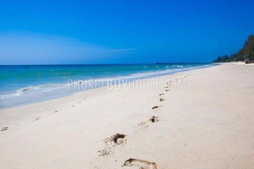 PHA5241: 2 Bedroom Beachfront Villa close to the Natai Beach