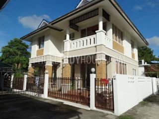 KAR5221: 4 Bedrooms House with walking distance to the Karon Beach