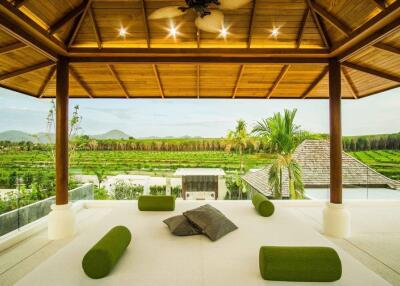 Luxury 3 Bedrooms with Private pool Villa