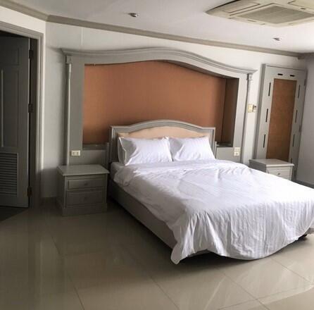 For Rent Bangkok Condo The Prestige 49 Sukhumvit 49 BTS Thong Lo Watthana