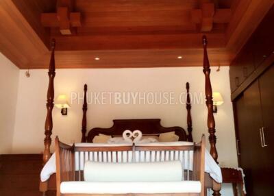 RAW5154: Elegant 5 Bedroom villa in Rawai