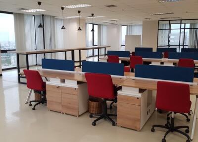 For Rent Office Ratchadaphisek MRT Thailand Cultural Center Din Daeng