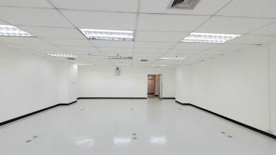 For Rent Office Sukhumvit BTS Asok MRT Sukhumvit Watthana