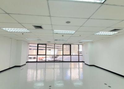 For Rent Office Sukhumvit BTS Asok MRT Sukhumvit Watthana