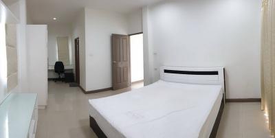 For Rent Bangkok Single House Sukhumvit BTS Thong Lo Watthana