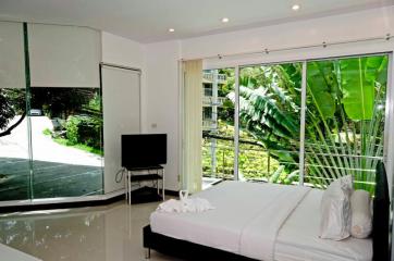 4 bedrooms villa for sale in Patong