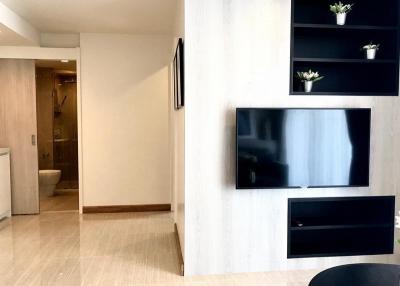 For Rent Bangkok Condo Down Town 49 Sukhumvit 49 BTS Thong Lo Watthana