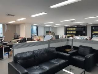 For Sale Office Sukhumvit BTS Ekkamai Watthana