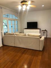 For Rent Bangkok Town House Fantasia Villa Bearing BTS Bearing Bang Na