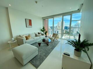 For Rent Bangkok Condo Fullerton Sukhumvit 59 BTS Ekkamai Watthana