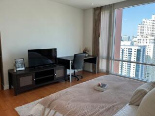 For Rent Bangkok Condo Fullerton Sukhumvit 59 BTS Ekkamai Watthana