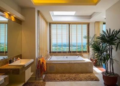 4 Bedrooms Panoramic Seaview Pool Villa