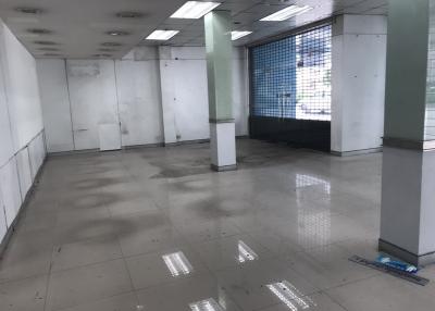 For Rent Bangkok Shophouse Sukhumvit BTS Punnawithi Phra Khanong