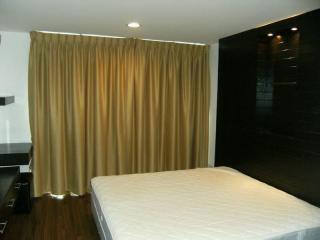 For Rent Bangkok Condo D65 Sukhumvit 65 BTS Ekkamai Watthana