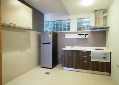 For Rent Bangkok Town House Home Office Ekkamai BTS Ekkamai Watthana