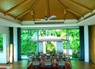 Seaview 4 Bedrooms with Private Pool Villa