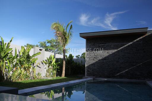 NAI4955: Two Bedroom Pool Villa in Nai Harn Area