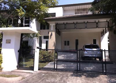 For Sale Single House Narasiri Wongwaen Rama 9 Krungthep Kreetha Saphan Sung