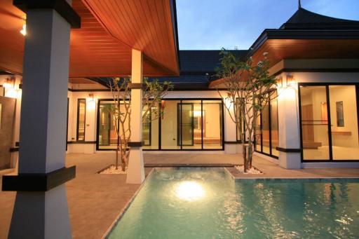 3 bedrooms villa for sale in Land & House Chalong , Phuket