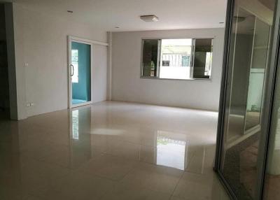 For Rent Bangkok Single House Bang Chak Phra Khanong