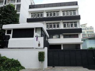 For Sale and Rent Bangkok Home Office Sukhumvit BTS Phrom Phong Khlong Toei