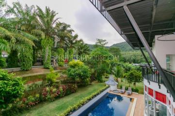 CHA4900: Two-storey Villa with 8 bedrooms and Swimming Pool in Chalong