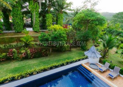 CHA4900: Two-storey Villa with 8 bedrooms and Swimming Pool in Chalong