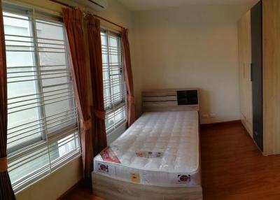 For Rent Bangkok Town House Ratchaphruek BTS Bang Wa Chom Thong