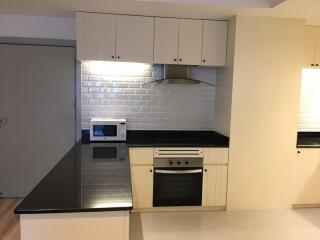 For Rent Bangkok Apartment Sukhumvit 19 BTS Asok Watthana