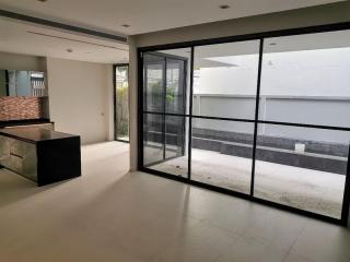 For Sale Single House Lat Phrao Wang Thonglang