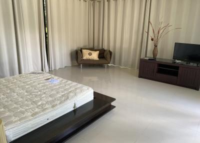 4 bedrooms villa for sale in Rawai, Phuket