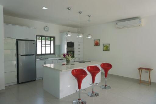 3 bedrooms villas for sale in Rawai, Phuket