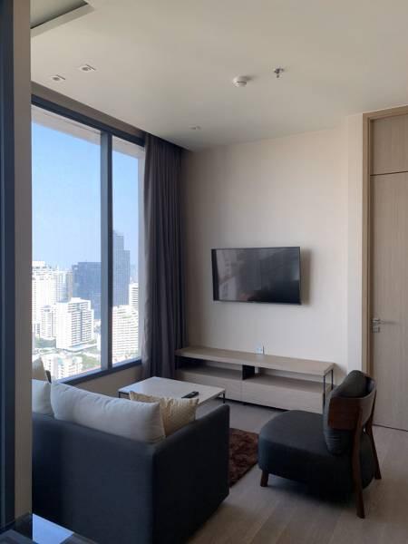 For Sale and Rent Bangkok Condo The Esse Asoke Sukhumvit 21 BTS Asok MRT Sukhumvit Watthana