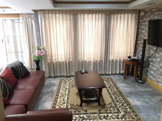 For Rent Bangkok Townhouse Sukhumvit 63 BTS Ekkamai Watthana