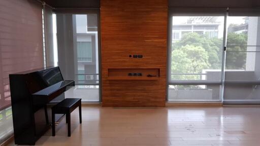 For Sale Bangkok Home Office Pracha Uthit Wang Thonglang