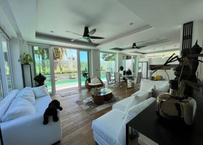 Golf course view 3 Bedrooms with private pool villa for rent