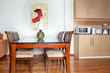 NAI4718: HOT SALE! 2 Bedroom renovated apartment